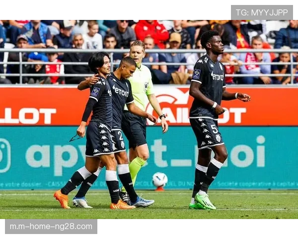 尤文图斯客场不败加拉塔萨雷 欧冠第七次交手胜负难料